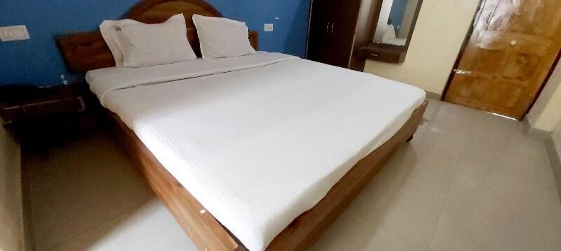 Spot On 80624 Hotel Niladri Complex ปูรี ภายนอก รูปภาพ